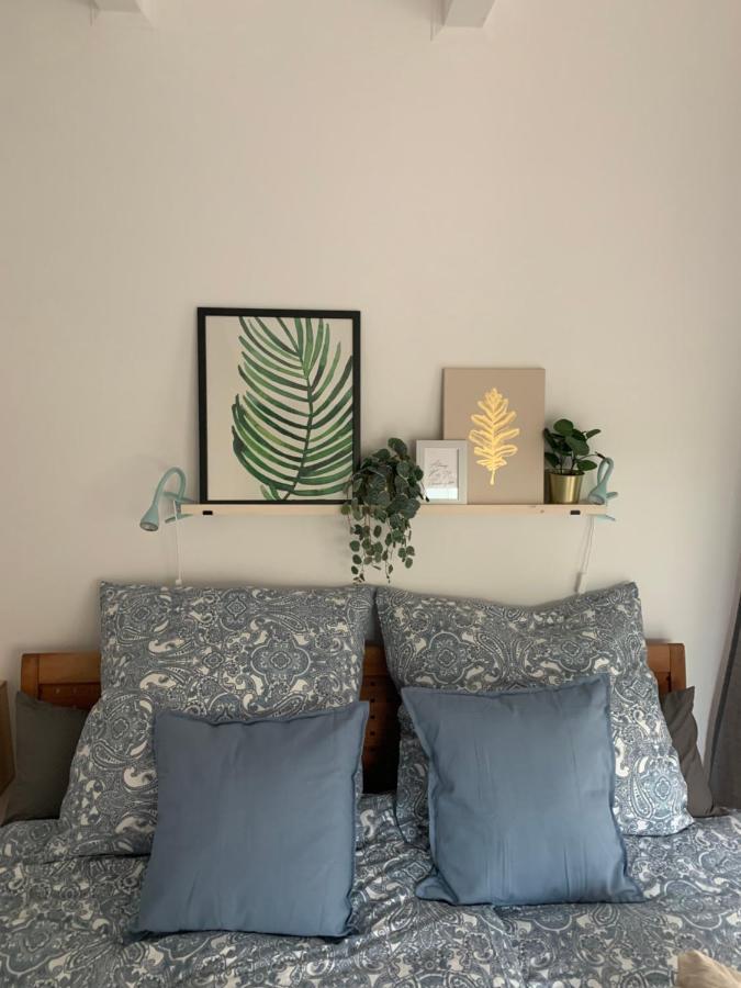 Schone Wohnung Mit Eigenem Eingang Und Gartenblick Линебург Экстерьер фото